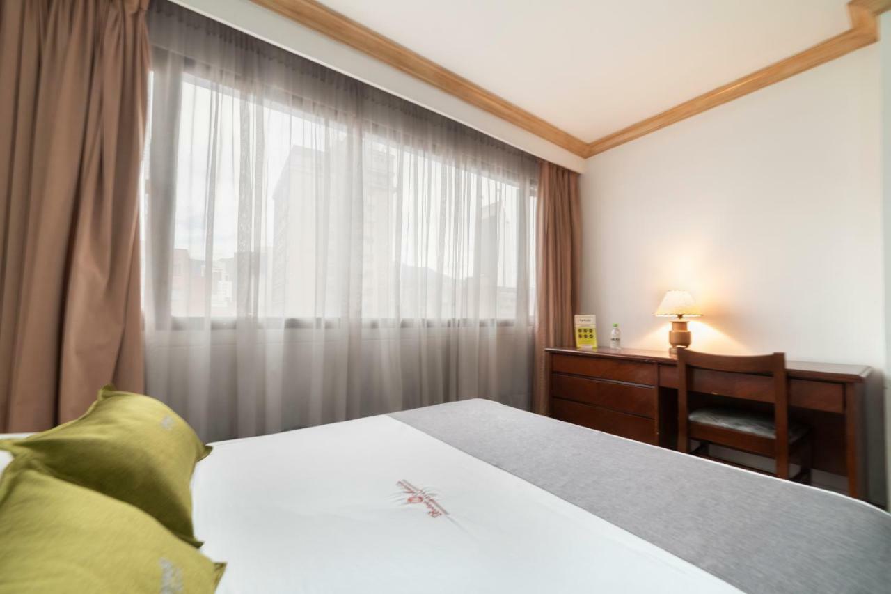 Ayenda 1235 Botero Hotell Medellín Eksteriør bilde